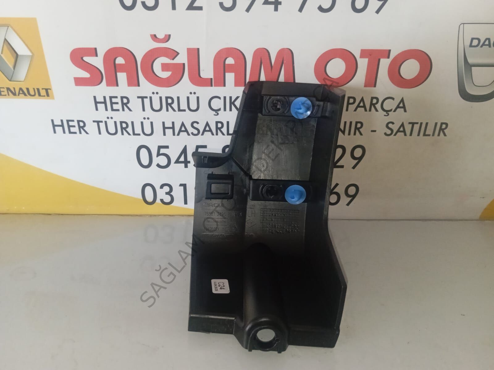 768512896R DUSTER SOL MARŞBİYEL UÇ PLASTİĞİ