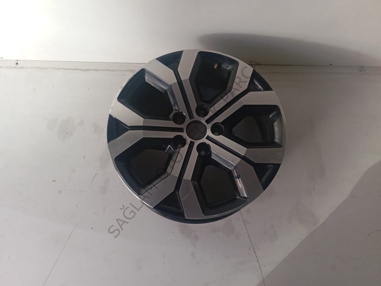 403000581R DUSTER ORJİNAL  JANT