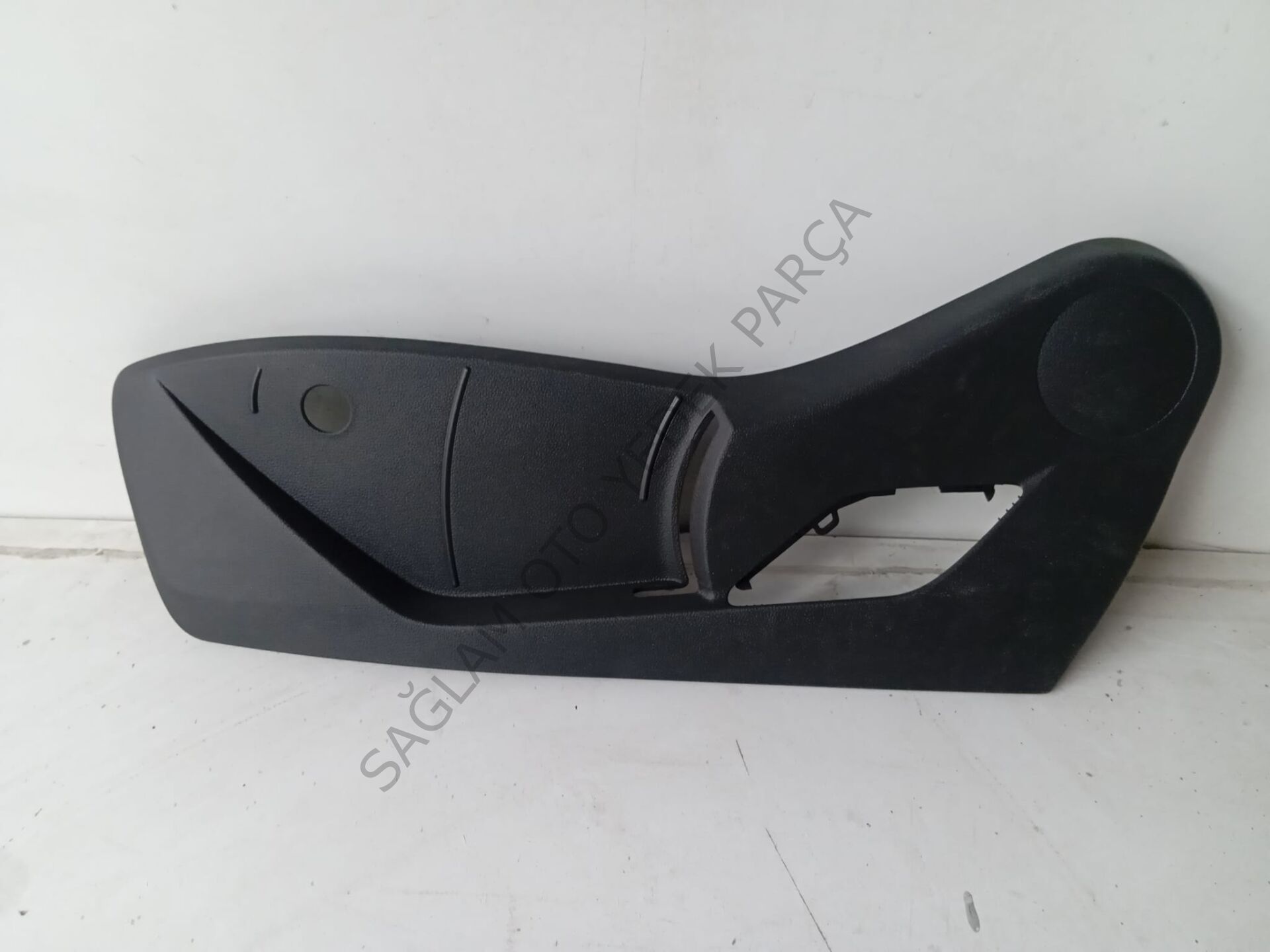 CLİO 5 KOLTUK YAN KAPLAMA PLASTİKLERİ